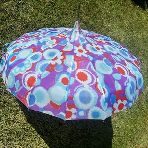 Vintage pagoda shaped umbrella-parasol/bright pruple print/wood handle-Rare
